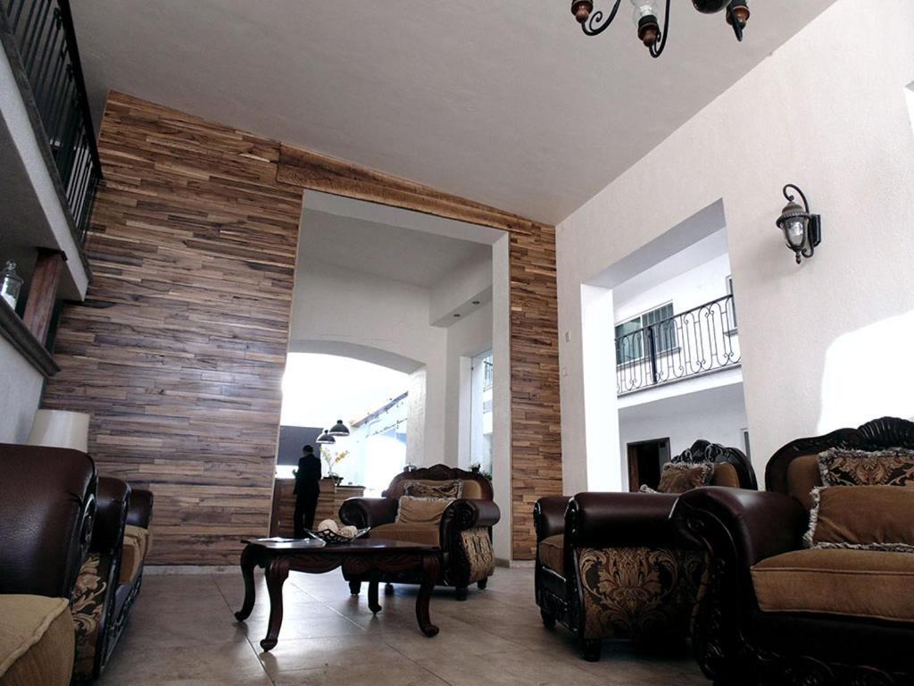 Hotel Hacienda Ciudad Guzman Esterno foto