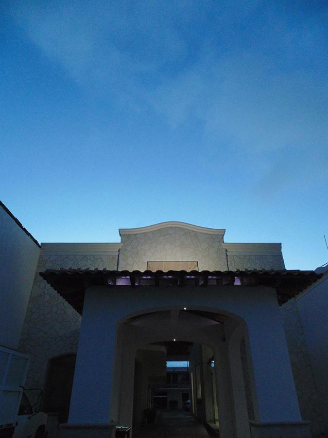 Hotel Hacienda Ciudad Guzman Esterno foto
